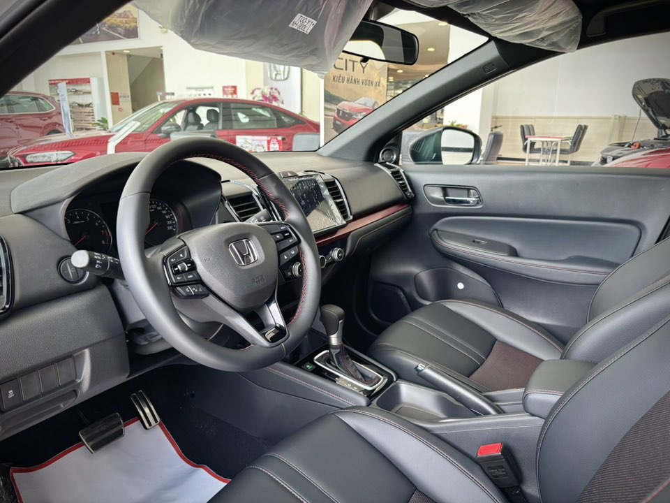 Khoang hành khách phía trước